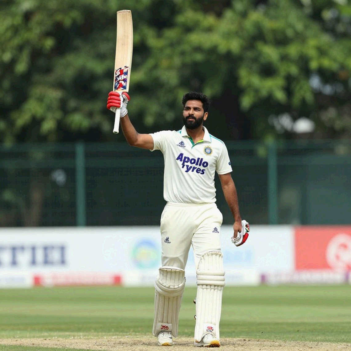 বরিশালের ব্যালান্স শিট থেকে কাতারের ট্রফি: ক্রিকেট কী ফুটবলের ভুল থেকে শিখছে? বরিশালের ব্যালান্স শিট থেকে কাতারের ট্রফি: ক্রিকেট কী ফুটবলের ভুল থেকে শিখছে?