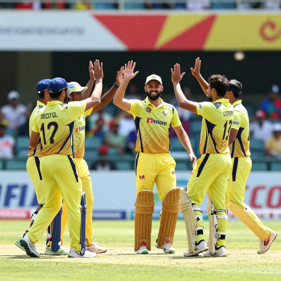 হ্যারারে হেইস্ট: হেইলি ম্যাথিউসের ৩২৬ রান ও ক্যারিয়ার-সেরা রেটিংয়ের অংক