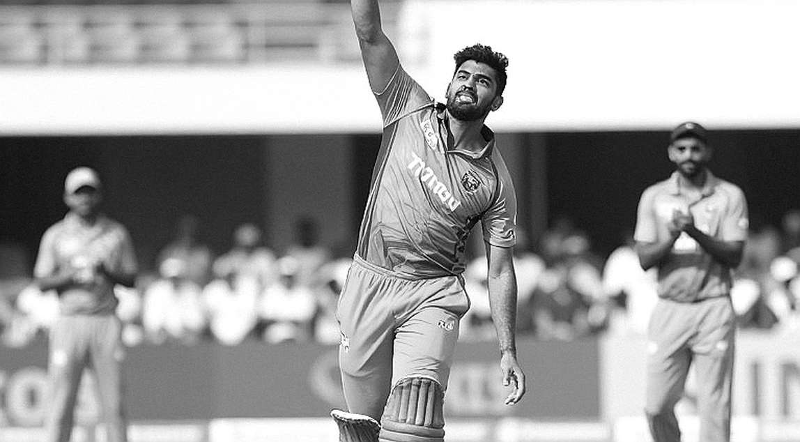 The Empty Payload: Cricket Analytics' Silent Failure and the Blockchain Question of Data Provenance The Empty Payload: Cricket Analytics' Silent Failure and the Blockchain Question of Data Provenance