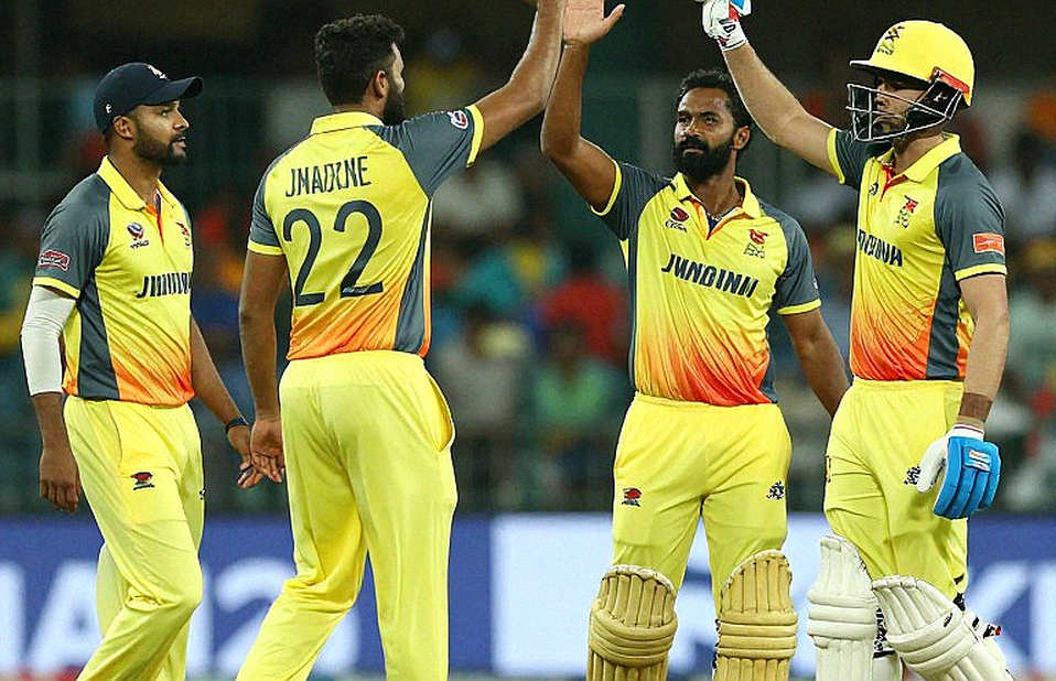ল্যাঙ্কাশায়ার-অ্যান্ডারসন বিচ্ছেদ: ২৫ বছরের অধ্যায় শেষে পুনর্নির্মাণের হিসাব ও একটি চাপা প্রশ্ন ল্যাঙ্কাশায়ার-অ্যান্ডারসন বিচ্ছেদ: ২৫ বছরের অধ্যায় শেষে পুনর্নির্মাণের হিসাব ও একটি চাপা প্রশ্ন