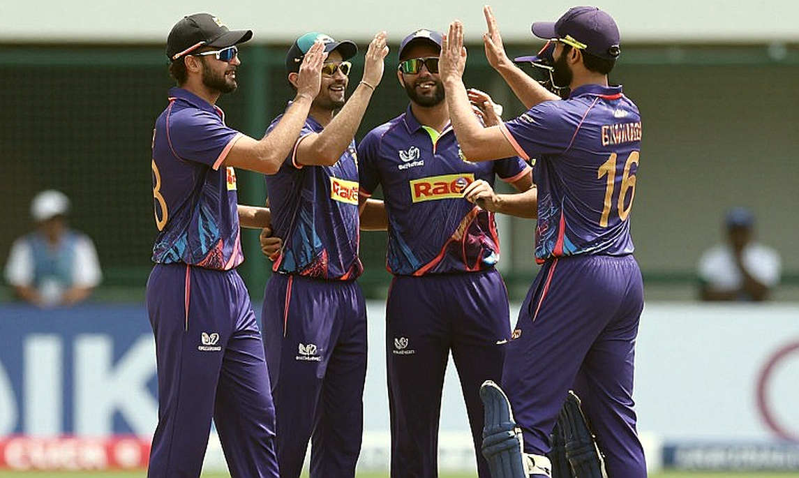 এনওসি, নিলাম আর ভূমিকা: এশিয়ার ক্রিকেট-বাজারে দাম আসলে কোথায় ঠিক হয়